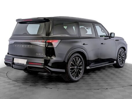 Infiniti QX80 II