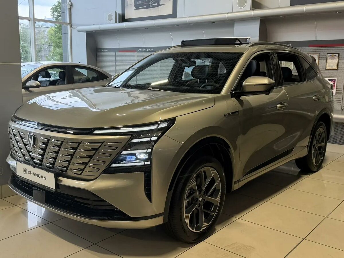 Открыть фотографии: Changan CS75 Plus IV