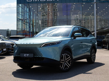 Omoda C7