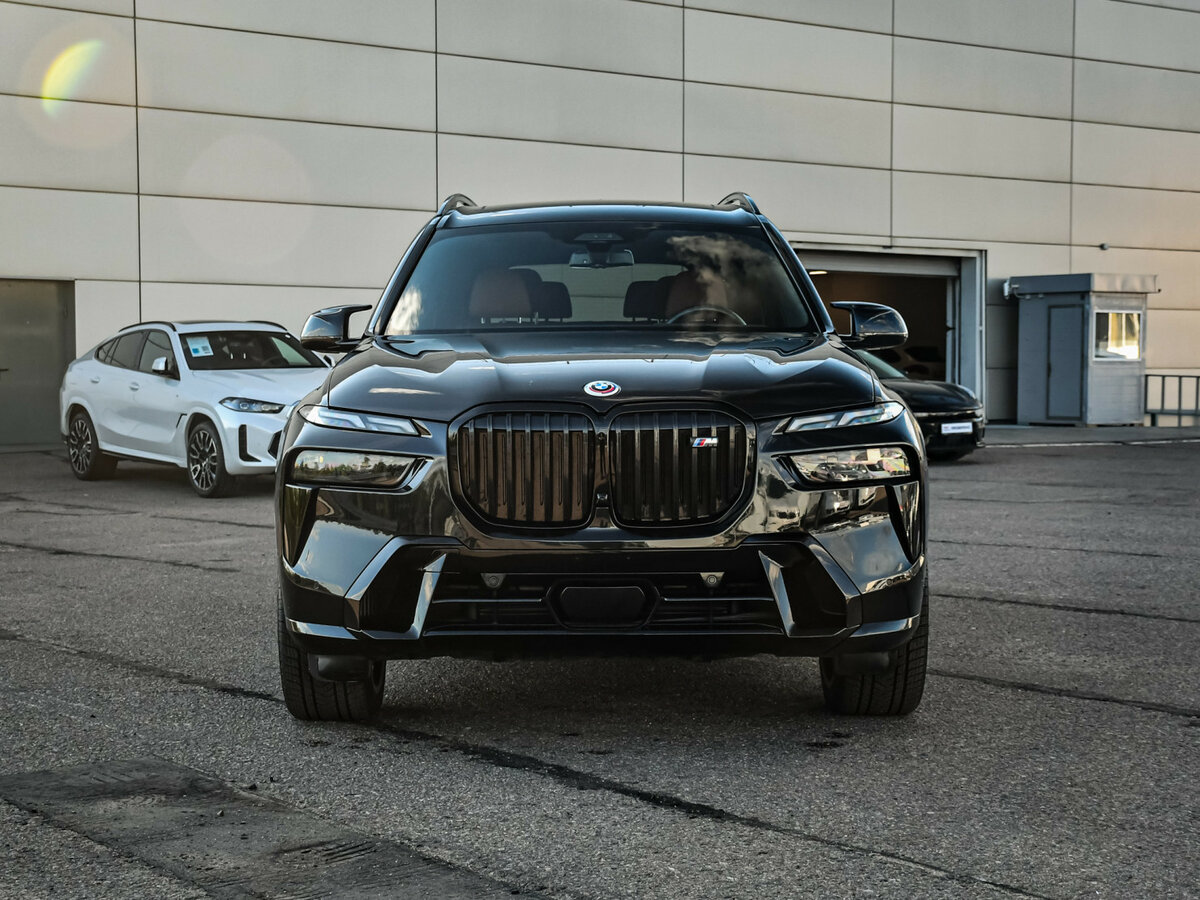 BMW X7 I (G07) Рестайлинг