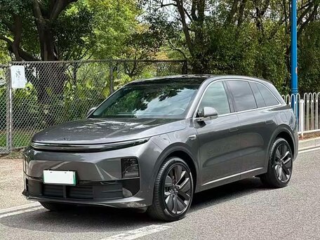 Li Auto (Lixiang) L6 I
