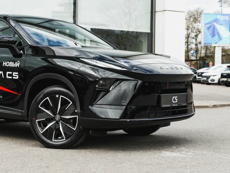 Omoda C5 II