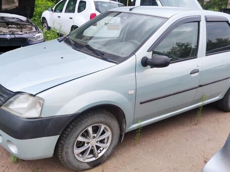 Renault Logan I