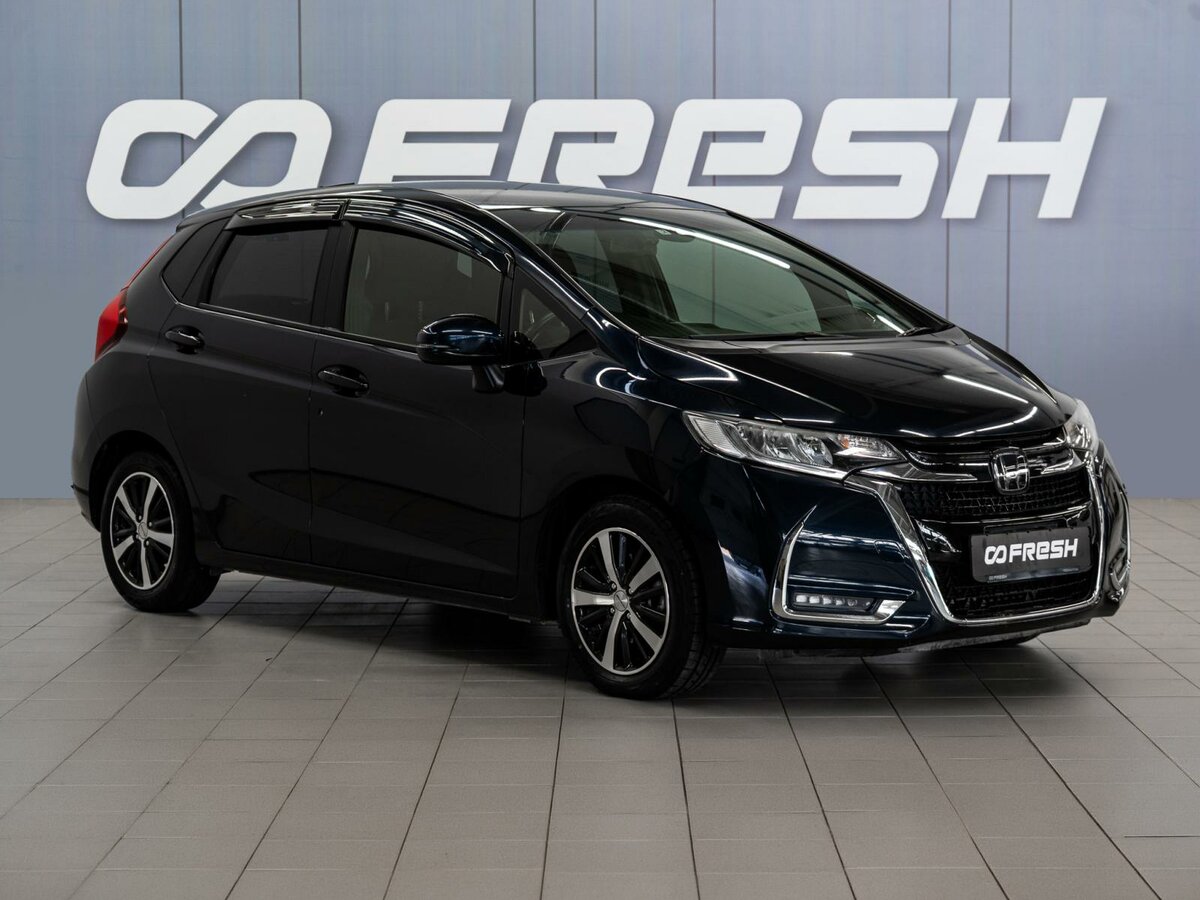 Открыть фотографии: Honda Fit III Рестайлинг