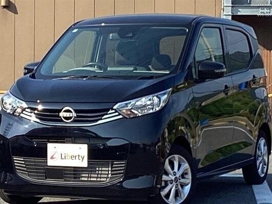 Открыть фотографии: Nissan Dayz II Рестайлинг
