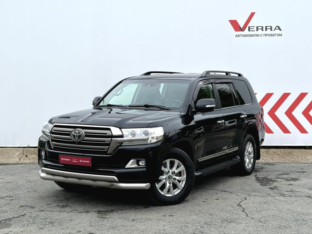 Открыть фотографии: Toyota Land Cruiser 200 Series Рестайлинг 2