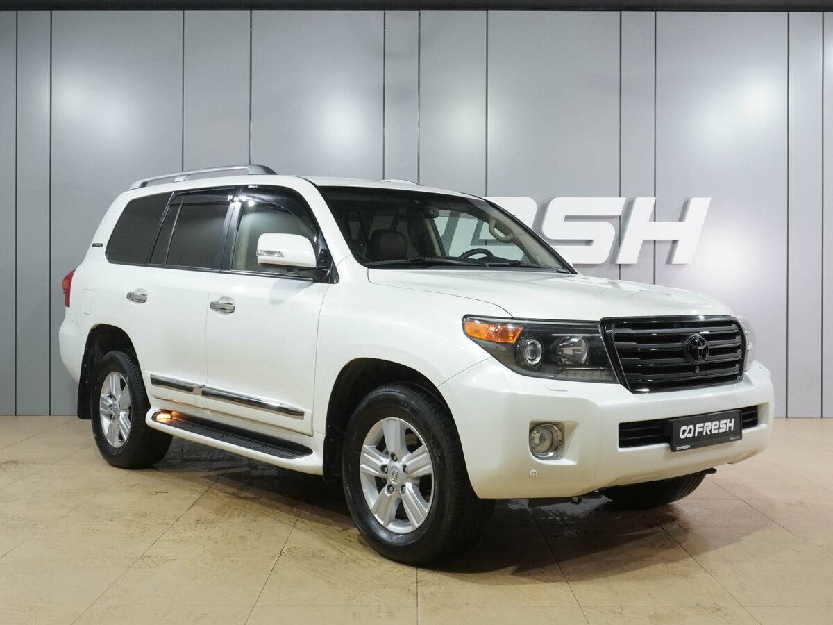 Toyota Land Cruiser 200 Series Рестайлинг 1