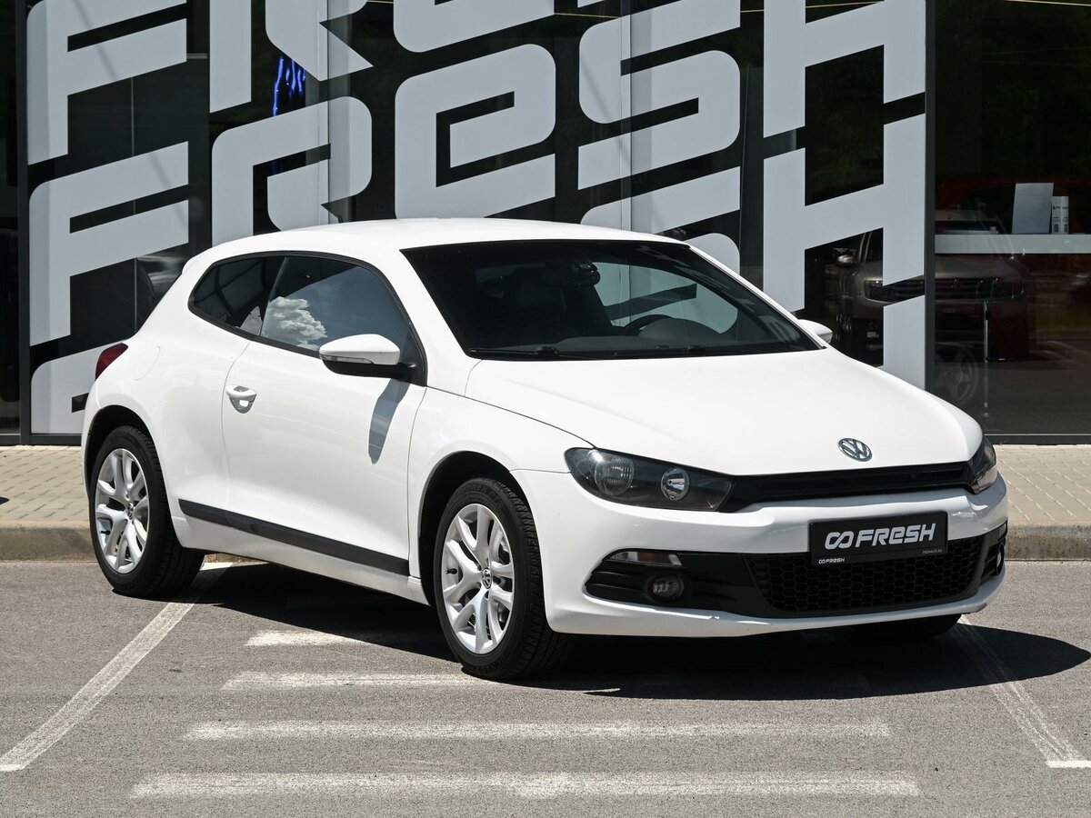 Открыть фотографии: Volkswagen Scirocco III