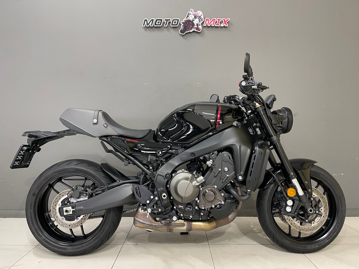 Yamaha XSR900