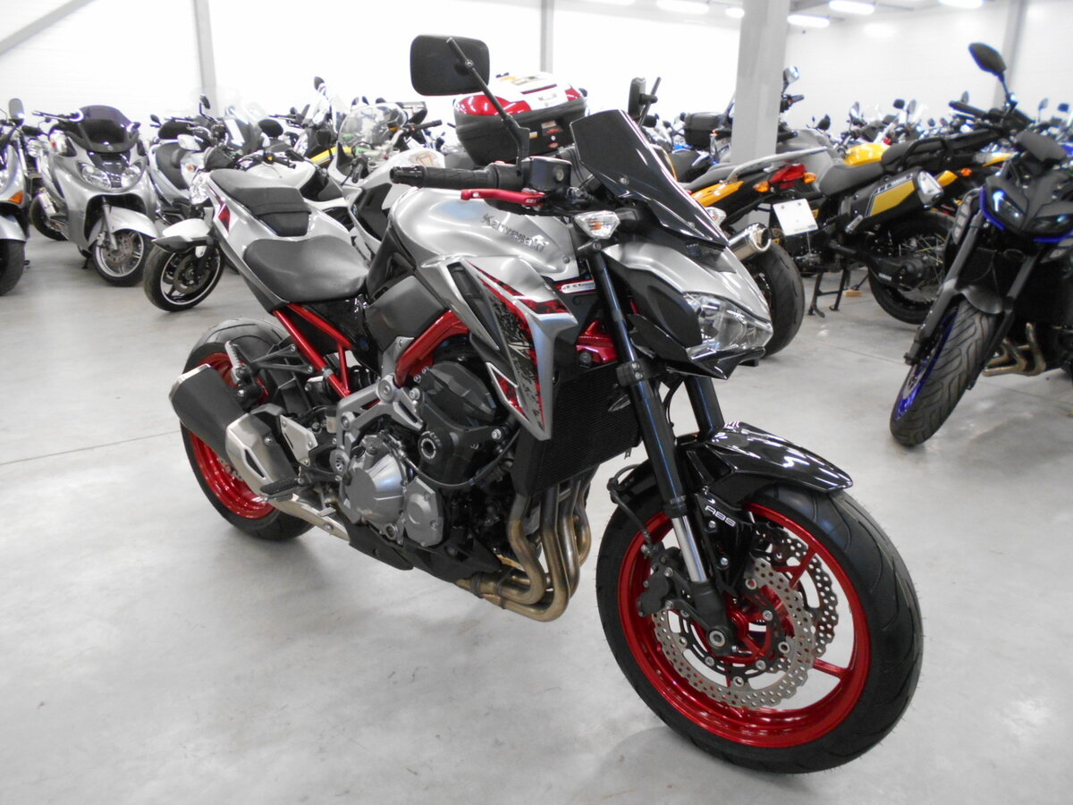 Kawasaki Z 900