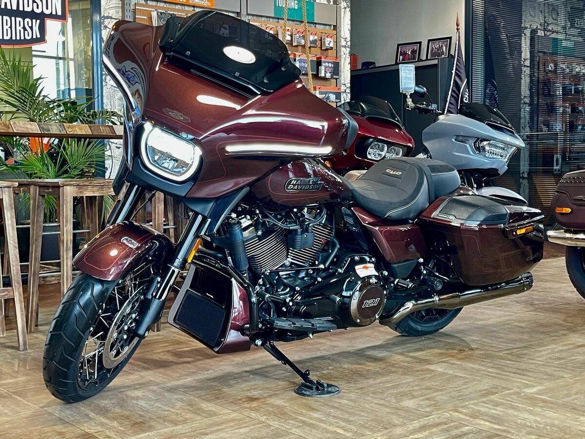Harley-Davidson CVO Street Glide