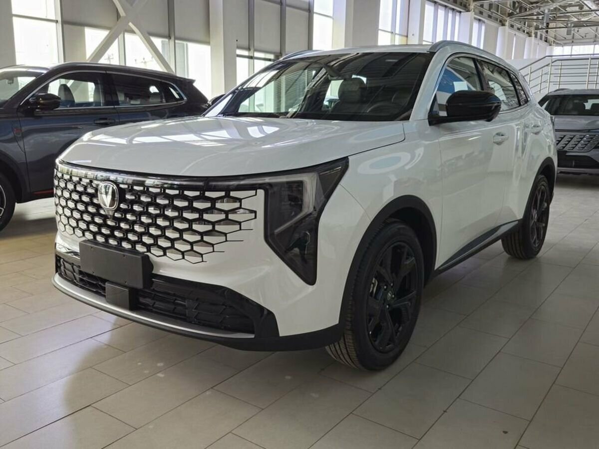 Открыть фотографии: Changan UNI-S I Рестайлинг