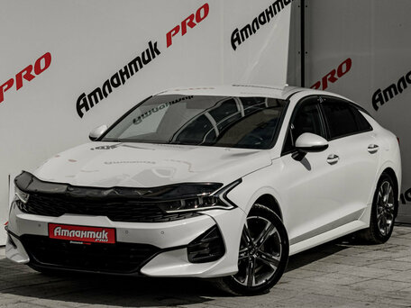Kia K5 III