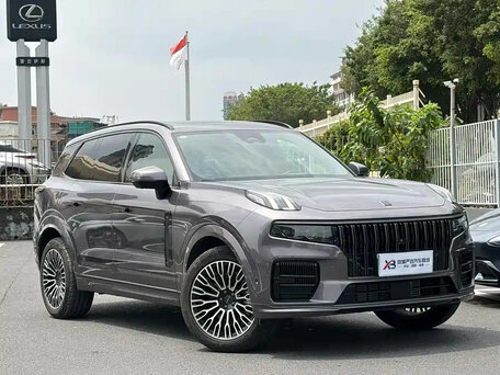 Lynk & Co 09