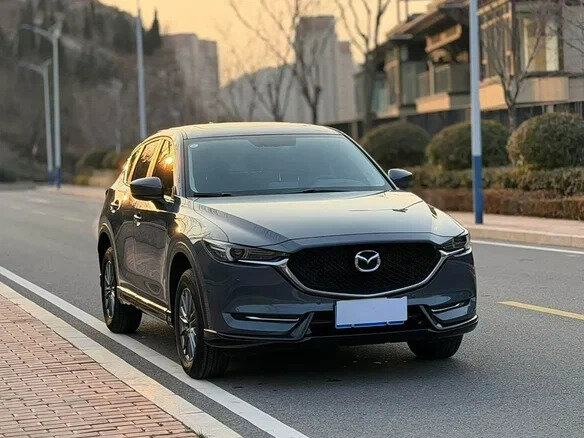 Открыть фотографии: Mazda CX-5 II Рестайлинг