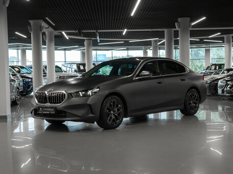 BMW 5 серии VIII (G60/G61/G68)