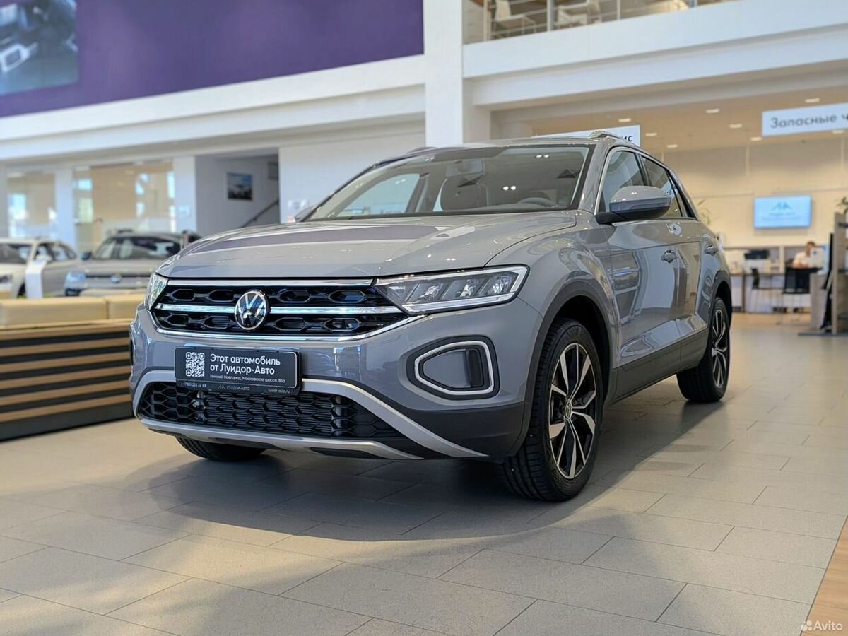 Открыть фотографии: Volkswagen T-Roc II