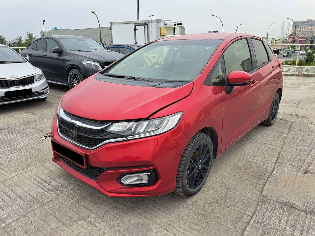 Открыть фотографии: Honda Fit III Рестайлинг