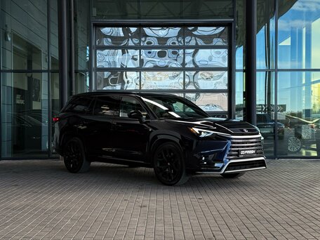 Lexus TX