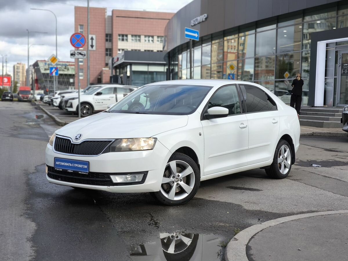 Открыть фотографии: Skoda Rapid I