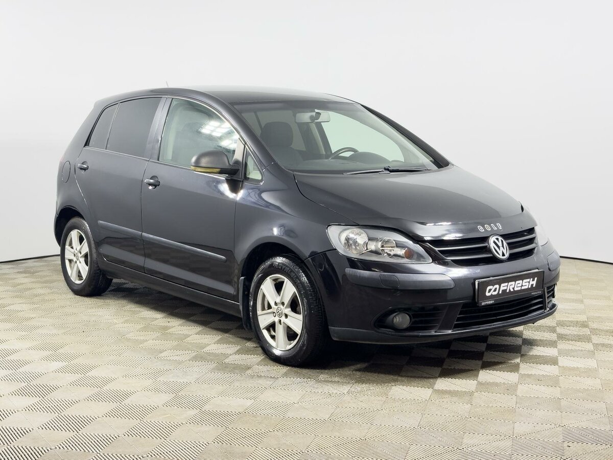 Открыть фотографии: Volkswagen Golf Plus I