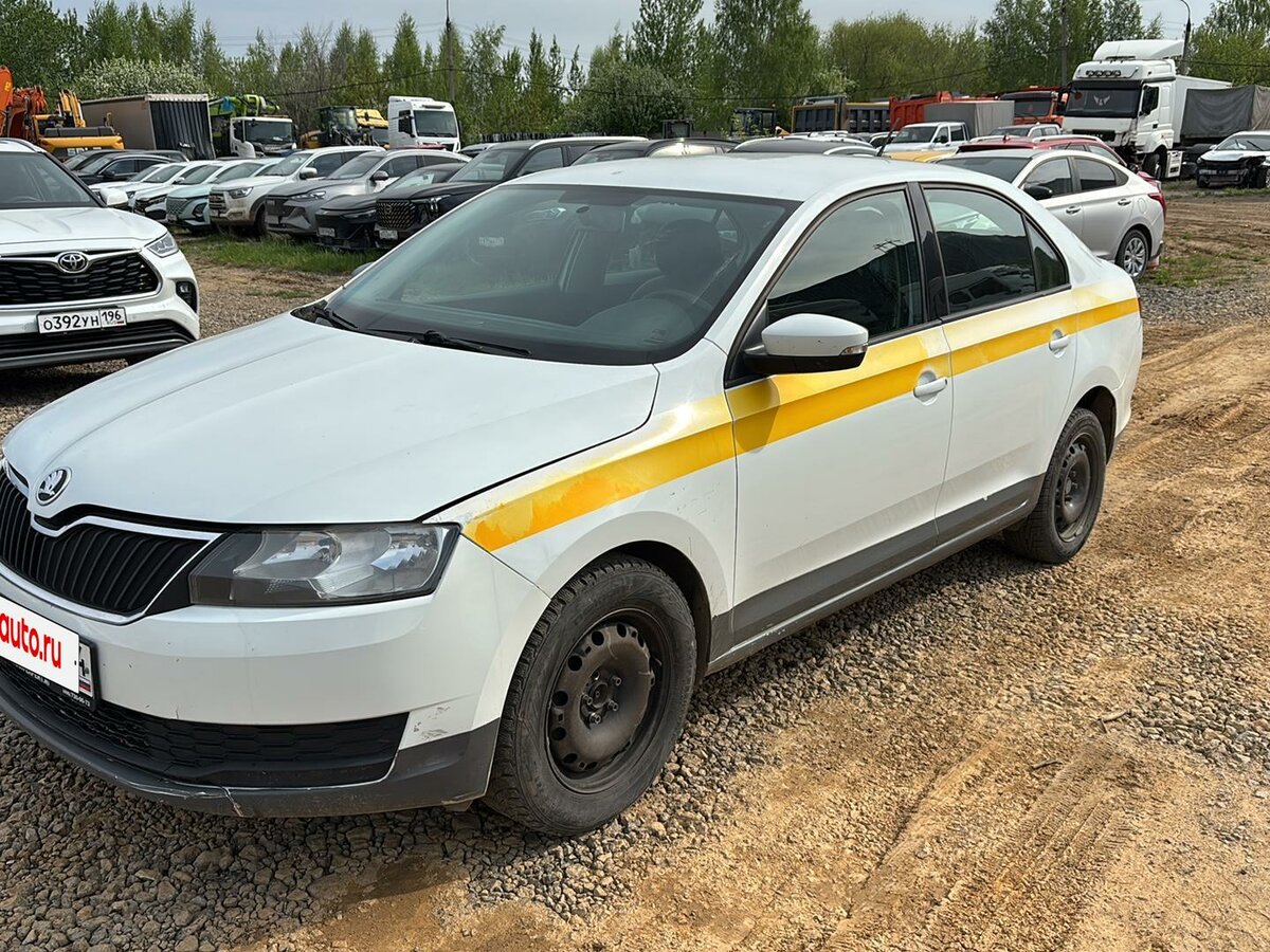 Открыть фотографии: Skoda Rapid I Рестайлинг