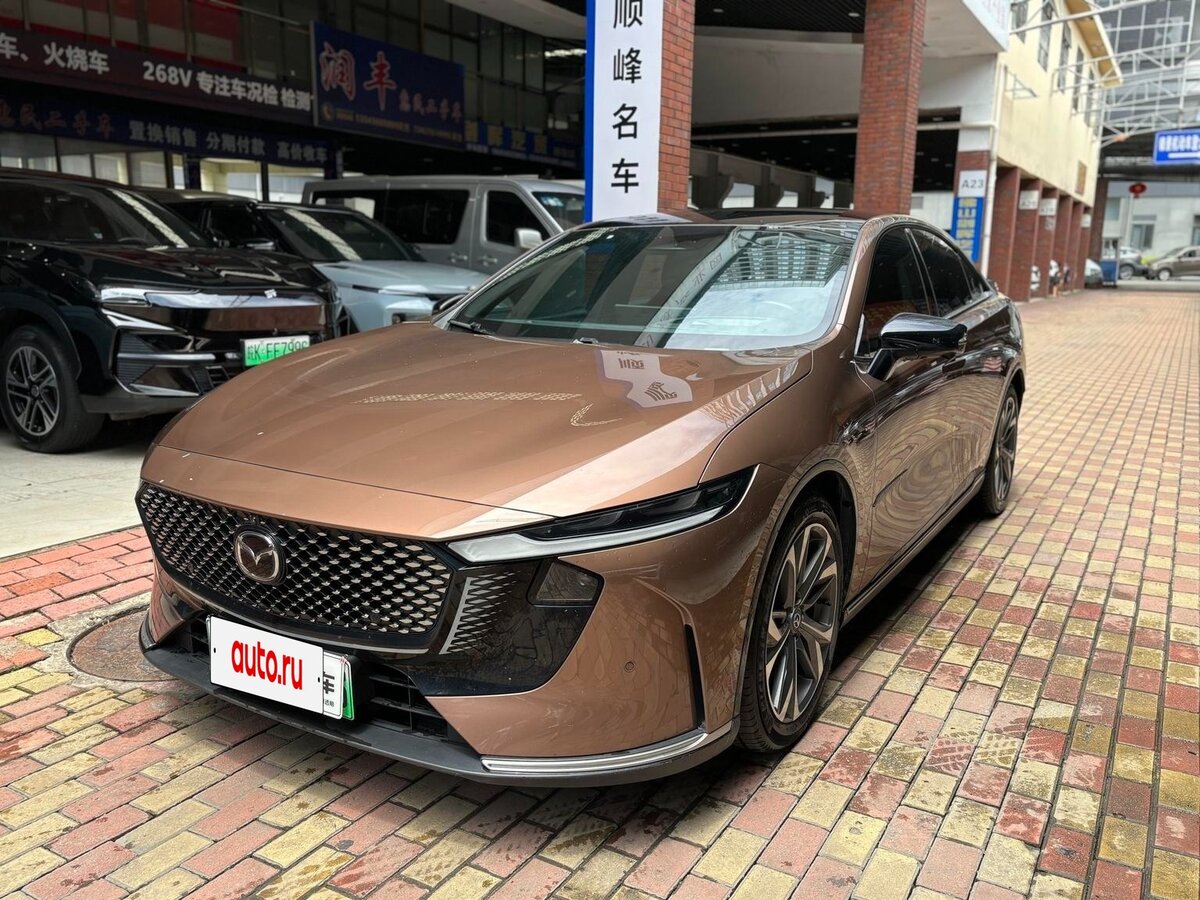 Открыть фотографии: Mazda EZ-6