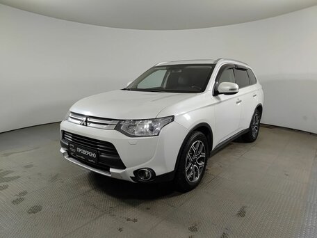 Mitsubishi Outlander III Рестайлинг