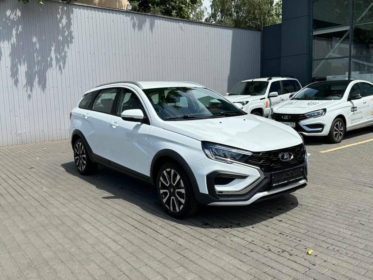 Открыть фотографии: Lada (ВАЗ) Vesta I Рестайлинг (NG)