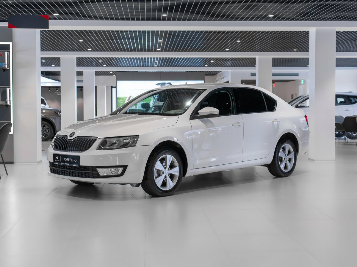 Открыть фотографии: Skoda Octavia III (A7)