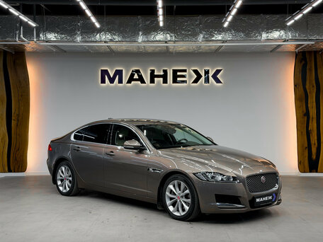 Jaguar XF II