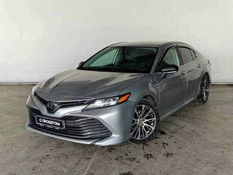 Toyota Camry VIII (XV70)