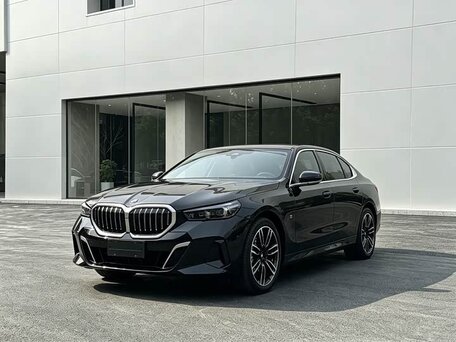 BMW 5 серии VIII (G60/G61/G68)