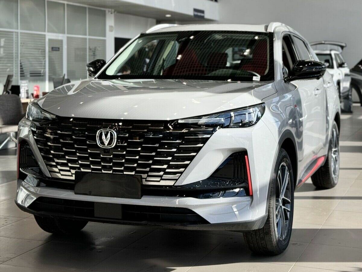 Открыть фотографии: Changan UNI-S I