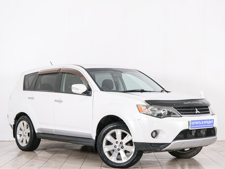 Mitsubishi Outlander II