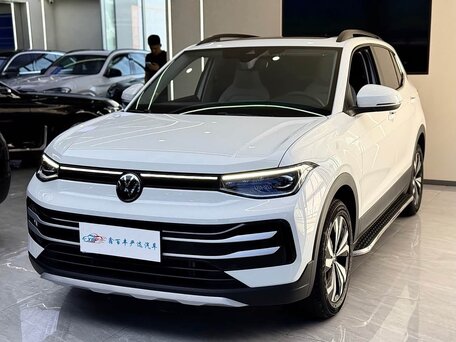 Volkswagen Tharu XR