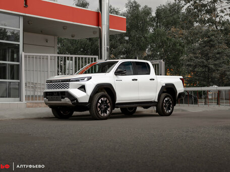 Toyota Hilux IX