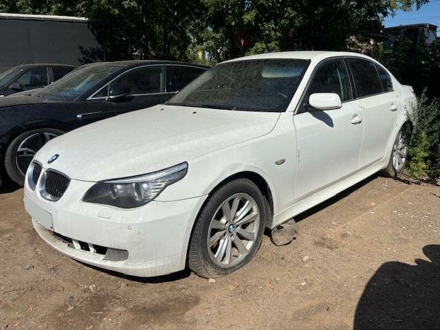 Открыть фотографии: BMW 5 серии V (E60/E61) Рестайлинг
