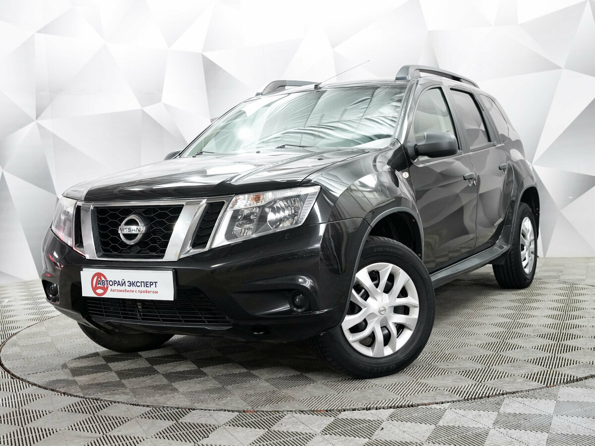 Открыть фотографии: Nissan Terrano III (D10)