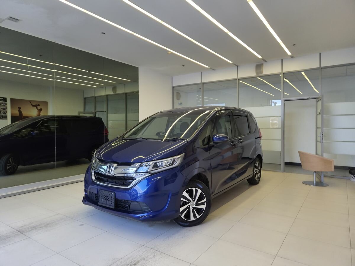 Открыть фотографии: Honda Freed II