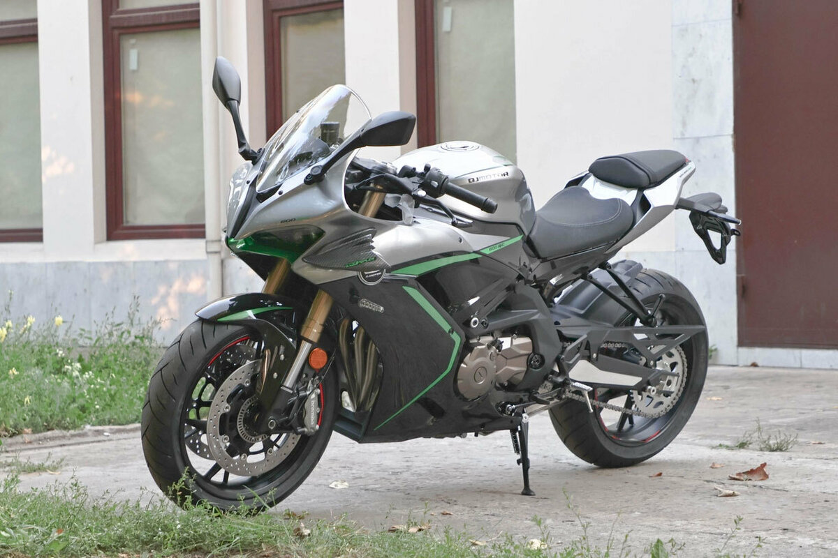 QJMotor SRK 600 RC