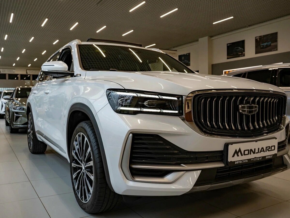 Открыть фотографии: Geely Monjaro I Рестайлинг