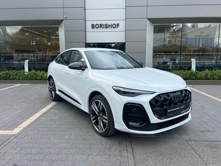 Audi Q5 Sportback II (GU)