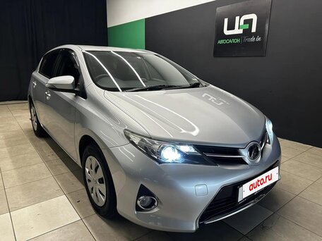 Toyota Auris II