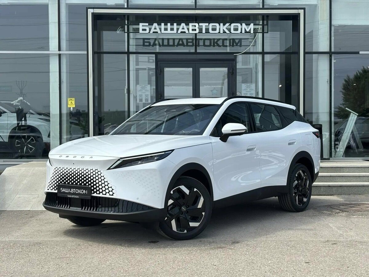 Открыть фотографии: Omoda C7