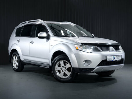 Mitsubishi Outlander II