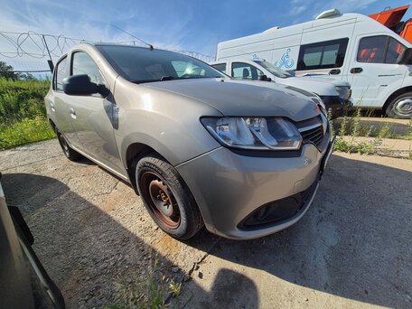Renault Logan II