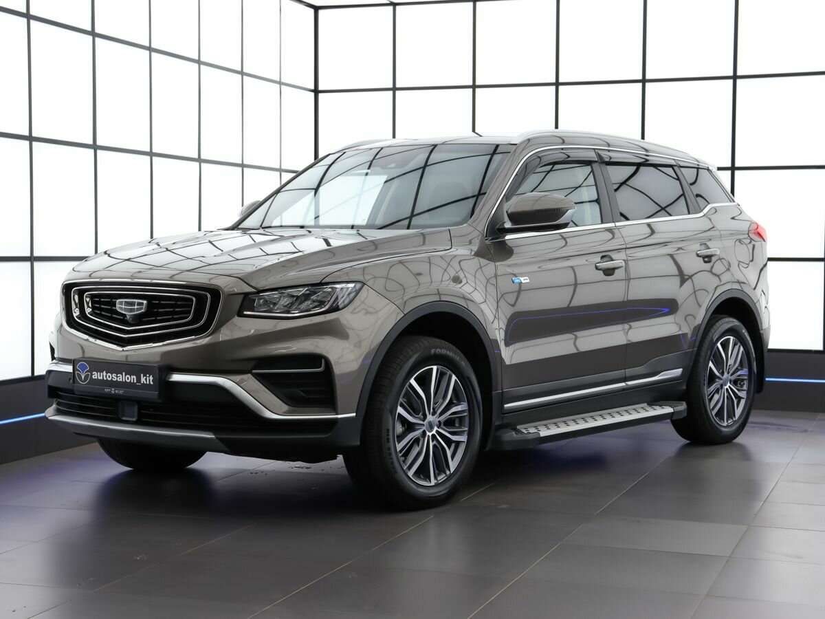 Открыть фотографии: Geely Atlas Pro