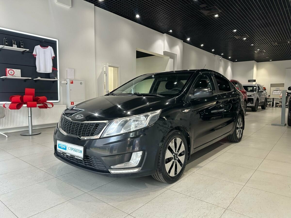 Открыть фотографии: Kia Rio III
