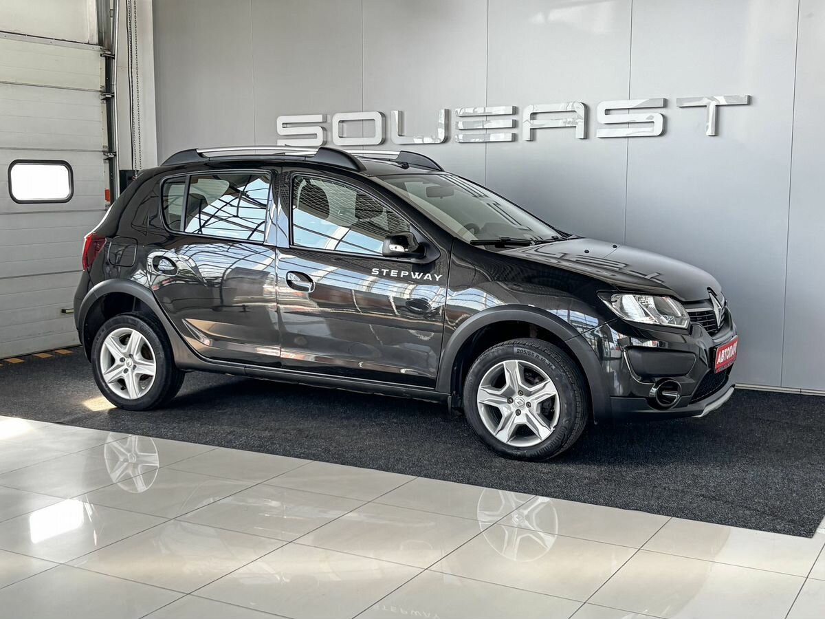 Открыть фотографии: Renault Sandero II